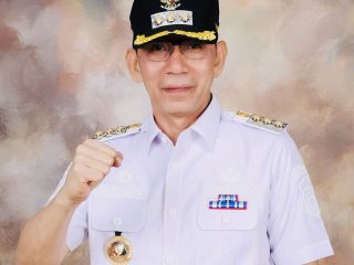Tokoh Masyarakat Sultra Minta Presiden Prabowo Kembalikan Pabrik Aspal ke Buton, Bukan di Karawang