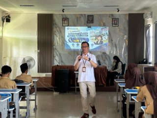 Menyalakan Asa Generasi Muda, Kawan Inspirasi dan BI Sultra Edukasi 1.336 Siswa di 10 Sekolah